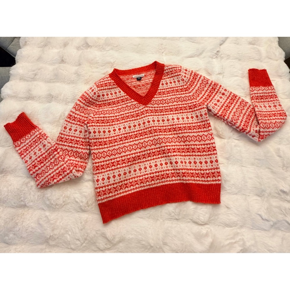 American Eagle Womens Red White Fair Isle V-Neck Sweater Size Small 1977-Y